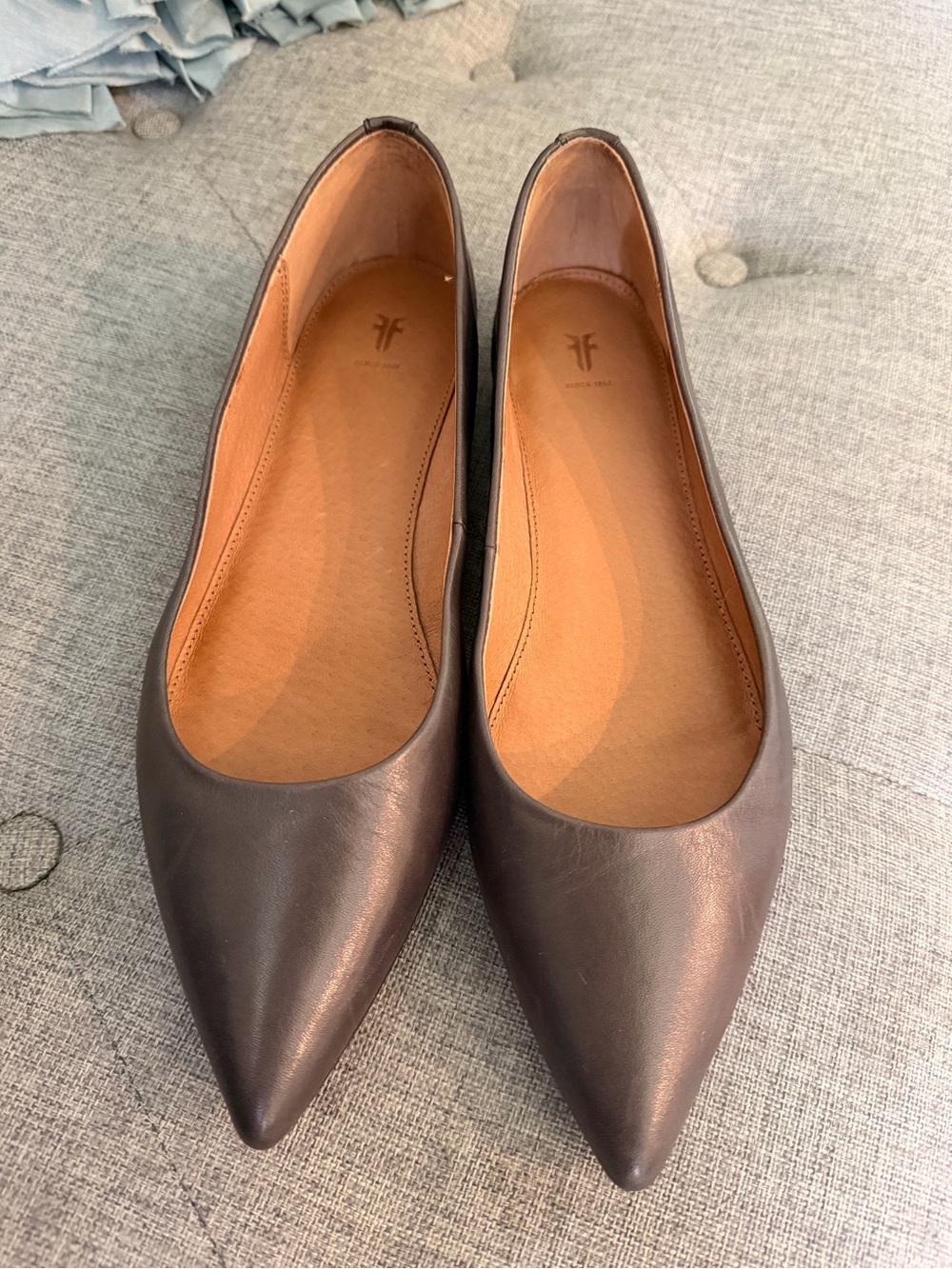 Frye Women's Pointed-Toe Flats in Black Leather